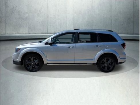 Used 2018 Dodge Journey Crossroad AWD/4WD image 2