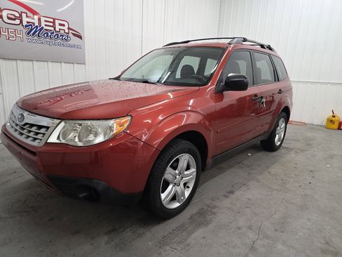 Used 2011 Subaru Forester 2.5X w/ Alloy Wheel Value Pkg image 3