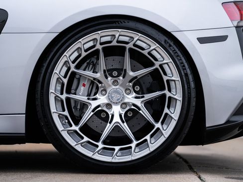 Used 2022 Audi R8 V10 performance image 46