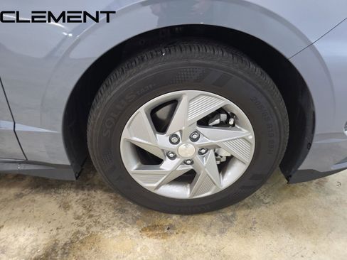 Certified 2025 Hyundai Sonata SE image 37