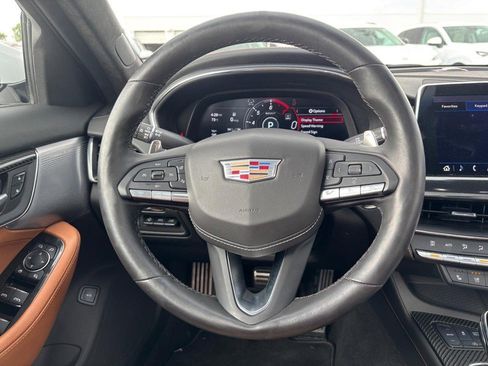 Used 2023 Cadillac CT5 V w/ Platinum Package AWD/4WD image 14