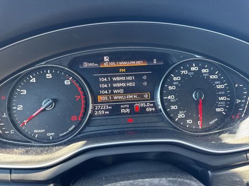 Used 2021 Audi A4 2.0T Premium AWD/4WD image 15