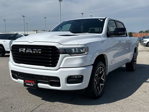 Used 2025 RAM 1500 Laramie w/ Sport Appearance Package AWD/4WD image 2