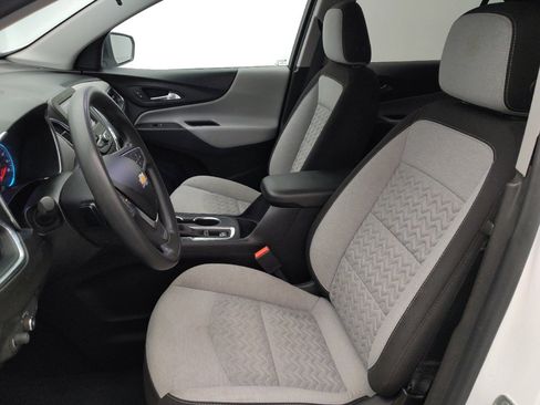 Used 2022 Chevrolet Equinox LT FWD image 17