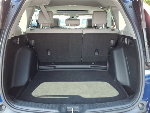 Used 2017 Honda CR-V Touring image 29