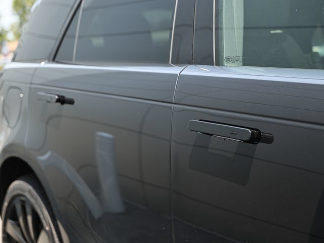 New 2026 Land Rover Range Rover Sport Dynamic SE AWD/4WD image 15