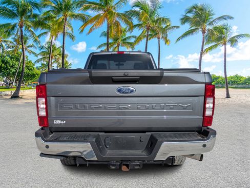 Used 2022 Ford F350 XLT w/ XLT Value Package image 4