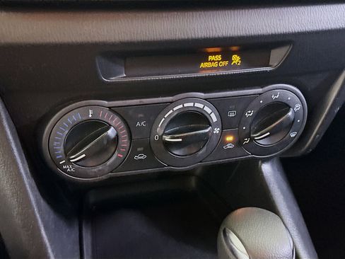 Used 2017 MAZDA MAZDA3 Sport image 24