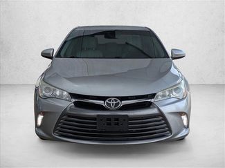 Used 2015 Toyota Camry XLE FWD video 2