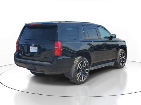 Used 2019 Chevrolet Tahoe LT w/ RST Edition AWD/4WD image 4