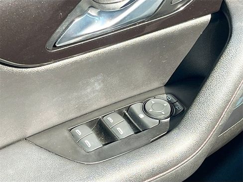 Used 2021 Chevrolet Blazer RS w/ Enhanced Convenience Package image 18