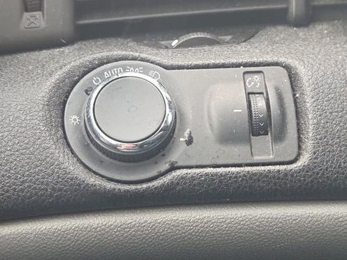 Used 2015 Chevrolet Malibu LS FWD image 20