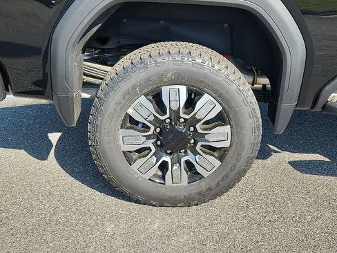 New 2026 GMC Sierra 2500 Denali w/ Denali Reserve Package AWD/4WD image 5