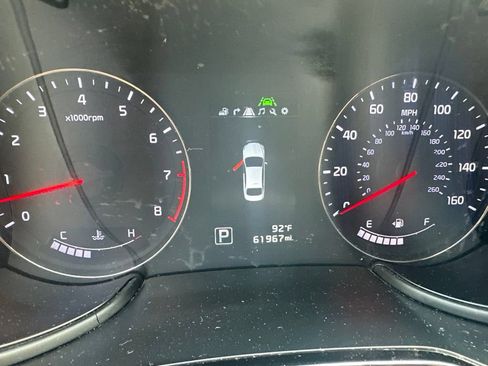 Used 2015 Kia K900 Luxury RWD image 18