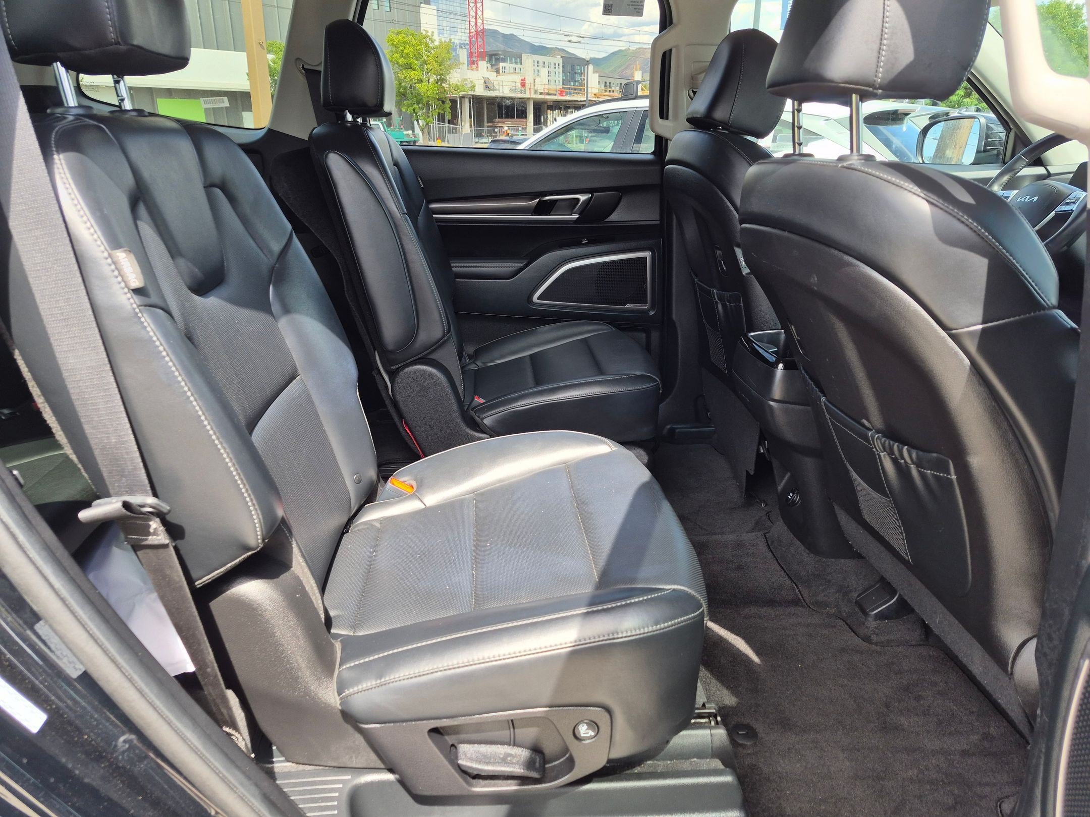 Used 2025 Kia Telluride S AWD/4WD image 30