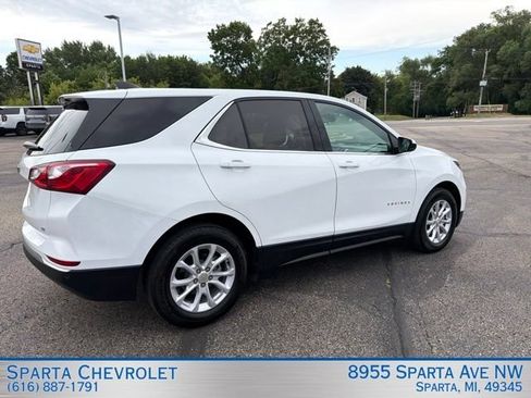Used 2020 Chevrolet Equinox LT w/ Driver Convenience Package FWD image 3