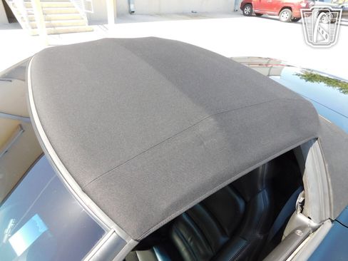 Used 2005 Chevrolet Corvette Convertible RWD image 36