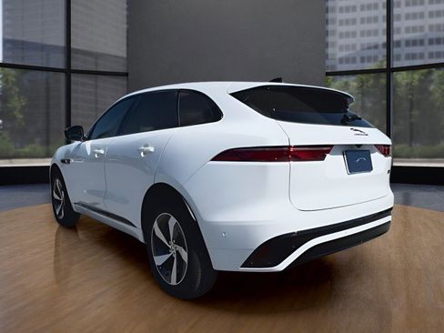 New 2026 Jaguar F-PACE R-Dynamic S image 7