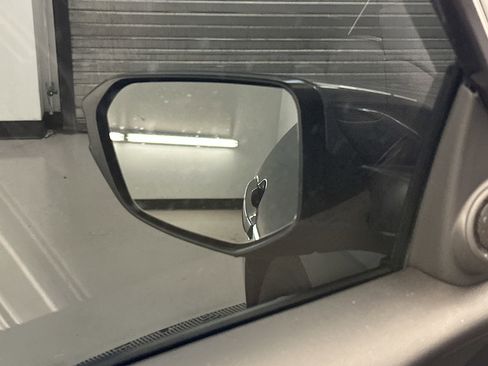 Used 2018 Honda Civic EX image 16