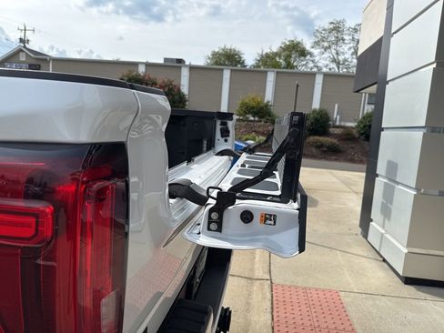 Used 2020 GMC Sierra 3500 Denali w/ Denali Ultimate Package image 45