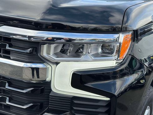 Used 2022 Chevrolet Silverado 1500 LT image 7