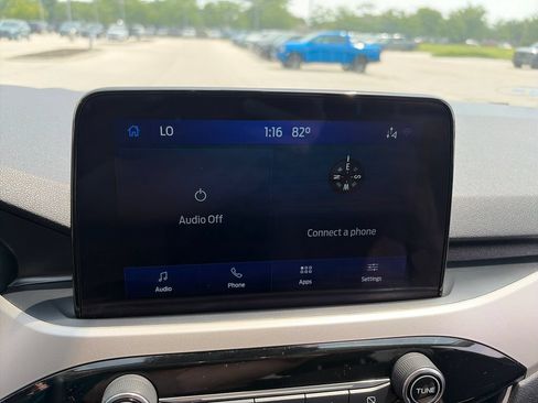 Used 2022 Ford Escape SE w/ Cold Weather Package AWD/4WD image 19