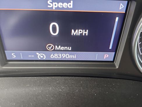 Used 2020 Buick Enclave Essence w/ Sound and Sites Package image 30