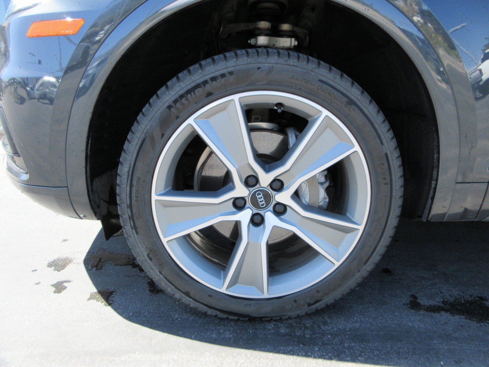 Used 2020 Audi Q5 2.0T Premium Plus w/ Premium Plus Package AWD/4WD image 19