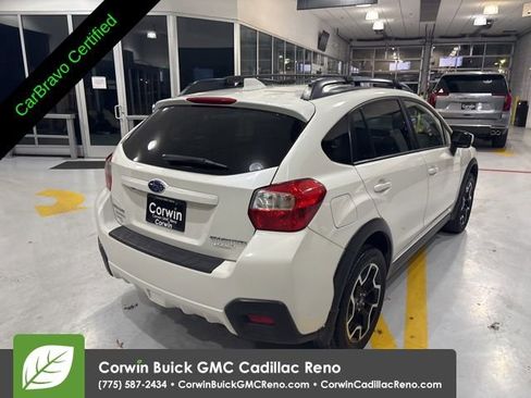 Used 2017 Subaru Crosstrek 2.0i Premium image 8