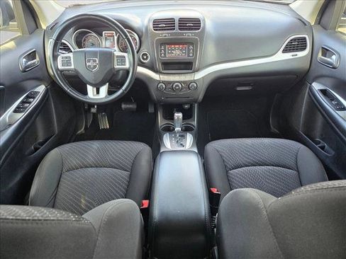 Used 2018 Dodge Journey SE w/ Popular Equipment Group image 18