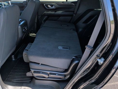 Used 2023 Chevrolet Tahoe 2WD w/ 1FL Safety Package image 37