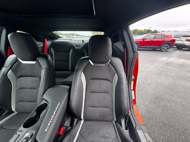 Used 2022 Chevrolet Camaro SS RWD image 35