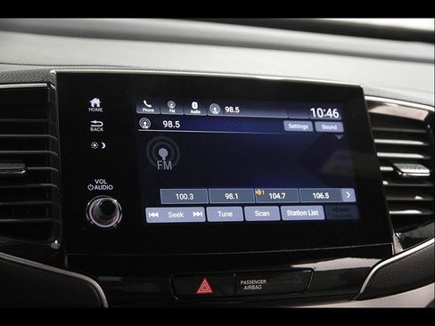 Used 2024 Honda Passport EX-L image 10