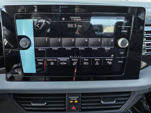 New 2026 Volkswagen Jetta SE FWD image 31