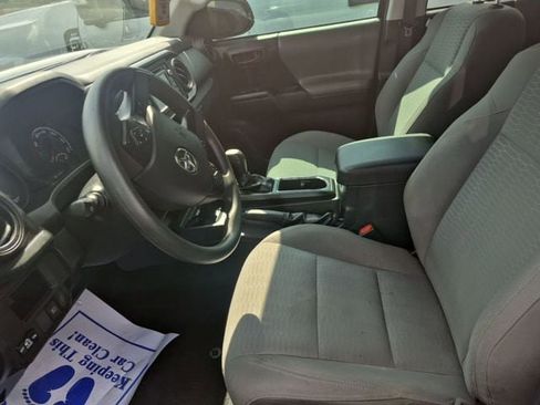 Used 2019 Toyota Tacoma SR w/ SR Convenience Package RWD image 5
