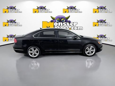 Used 2014 Volkswagen Passat TDI SE FWD image 4