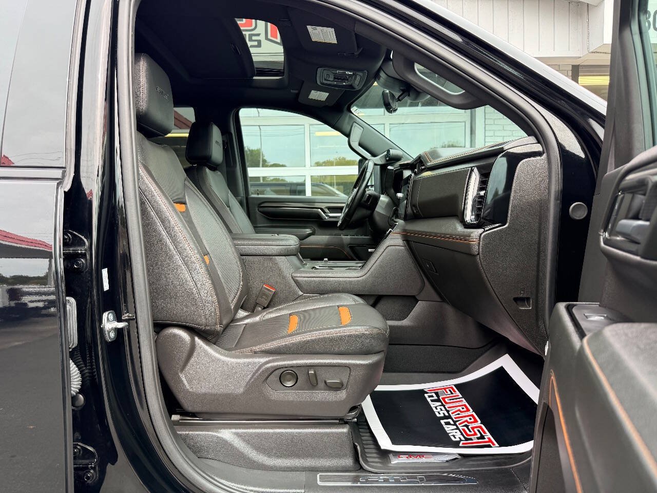 Used 2024 GMC Sierra 2500 AT4 w/ AT4 Premium Plus Package AWD/4WD image 45