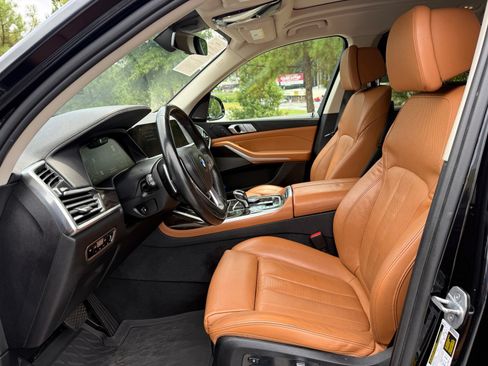 Used 2019 BMW X7 xDrive50i w/ Premium Package AWD/4WD image 34