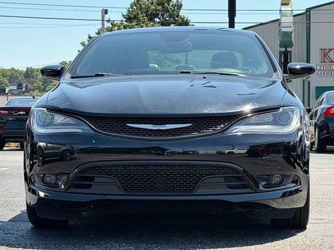 Used 2016 Chrysler 200 S w/ Comfort Group FWD image 12
