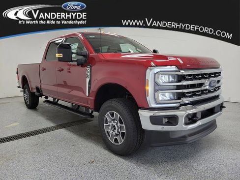 New 2026 Ford F350 Lariat w/ Lariat Premium Package image 2