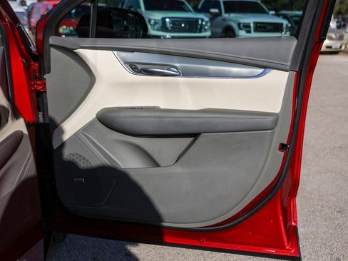 Certified 2021 Cadillac XT5 Premium Luxury image 31