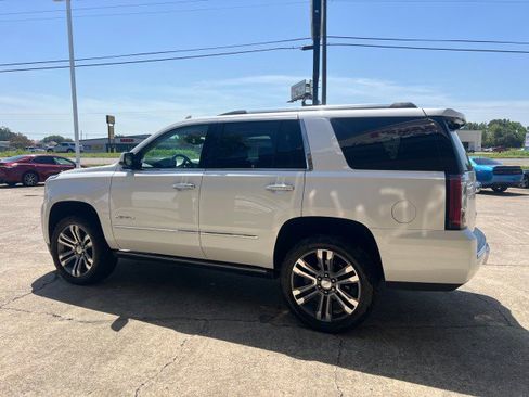 Used 2018 GMC Yukon Denali w/ Denali Ultimate Package image 9