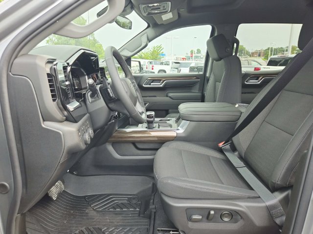 New 2026 Chevrolet Silverado 1500 RST w/ Safety Package AWD/4WD image 11