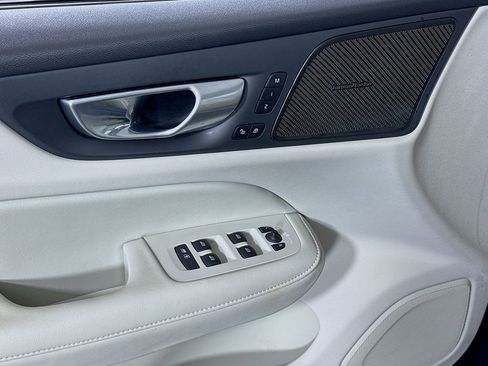 Used 2024 Volvo S60 T8 Ultimate w/ Climate Package image 18