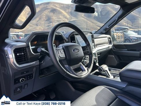 Used 2025 Ford F150 Lariat AWD/4WD image 20
