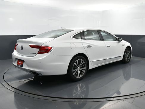 Used 2017 Buick LaCrosse Essence image 28