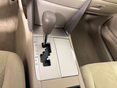 Used 2009 Toyota Camry LE image 17