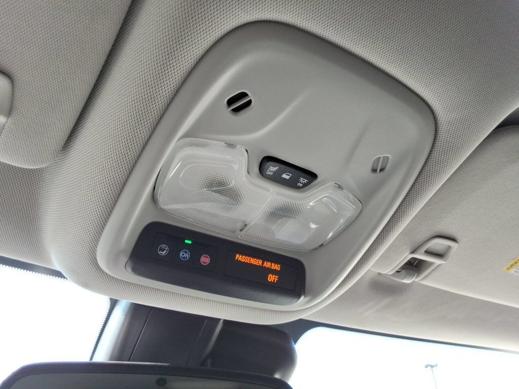 Certified 2024 Chevrolet TrailBlazer LT w/ Convenience Package FWD image 35