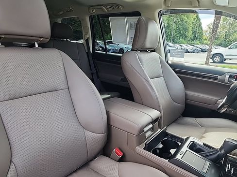 Certified 2023 Lexus GX 460 Luxury w/ Sport Design Package AWD/4WD image 21