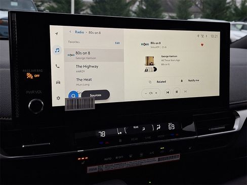 New 2026 Toyota Sienna XLE Woodland Edition image 16